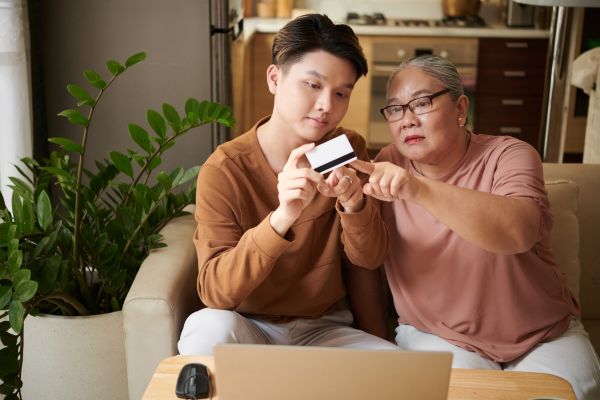 how to avoid credit card loan default
